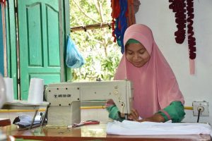 Kanza Hijab Pakan Sinayan Produsen Utama Pedagang Aur Kuning Bukittinggi