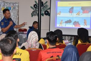 Damkar Agam Simulasi Pemadaman di RSIA Lubukbasung