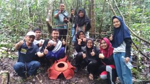 Bunga Reflesia Beri Warna Objek Wisata Bukik Baka