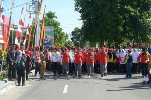Lomba Gerak Jalan Dibanjiri Ribuan Peserta