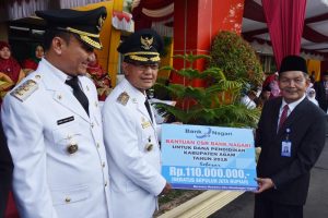 Pemkab. Agam Dapat Bantuan Pendidikan Rp.110 juta Dari Bank Nagari