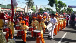 Pawai Alegoris Pembangunan Jadi Hiburan Masyarakat