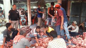 Warga Kubu Anau Sembelih 16 Ekor Sapi Hewan Qurban