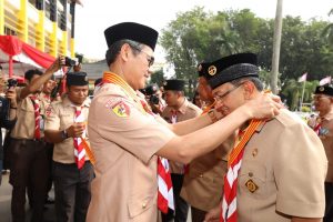 Bupati Terima Lencana Melati Sekda Lencana Dharma Bhakti Pramuka