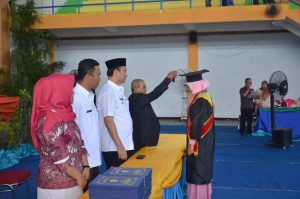 Wabup Agam Hadiri Wisuda Bougenville