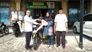 Desra Murni Penjual Tahu Dapat Betor Dari Baznas Agam