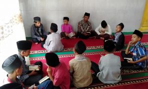Masyarakat Kamang Tangah Apresiasikan ” Kampungku, Kampung Qur’an”