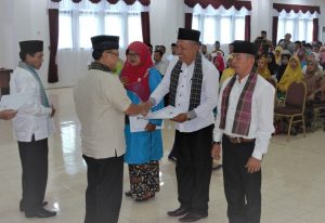 500 ASN Agam Terima SK Kenaikan Pangkat