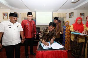 Disdukcapil Agam Jalin MoU dengan Wali Nagari se-Agam