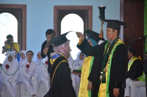 STIKes Ceria Buana Wisuda 30 Ahli Madya Kebidanan