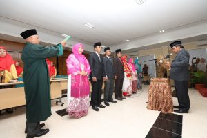 Sekda Lantik 7 Pejabat Administrator dan Pengawas Disdukcapil
