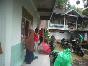 Sambut Ramadhan, Masyarakat Malalak Timur Laksanakan Thaharah Masjid