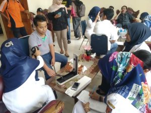 Puskesmas Manggopoh Cek Kesehatan Petugas Pemilu di Kecamatan Lubuk Basung