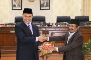 Wabup Sampaikan Pansus LKPJ Bupati Agam Tahun 2018
