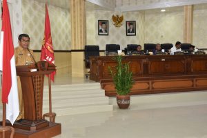 Sekda Sampaikan Nota Jawaban Bupati Agam terhadap Pertanggungjawaban Pelaksanaan APBD 2018