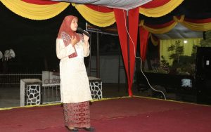Jambore PKK: Stand Up Komedi Wakil Agam Mendapat Aplause dari Dewan Juri