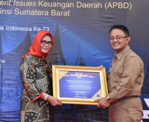 Untuk ke-4 kalinya, Agam Raih WTP LKPD 2018