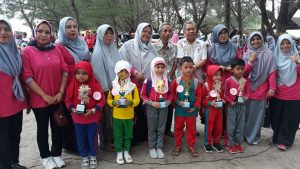200 Murid TK di Kecamatan Lubuk Basung Ikuti Lomba Lari Estafet