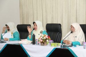 Ny Vita Evaluasi Kinerja PKK Kecamatan dan Nagari Selama 2019