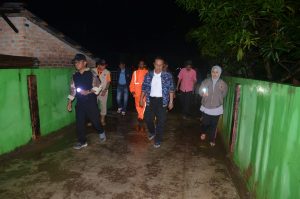Malam-Malam, Indra Catri Tinjau Lokasi Banjir Bandang Ampek Nagari