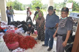 Monitoring Pendistribusian Sembako, Rahman: Pemkab Agam Selalu Ada untuk Masyarakat