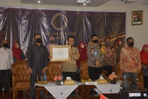 Terima Anugerah KPAI 2020- Indra Catri: Perlindungan Terhadap Anak Belum Selesai