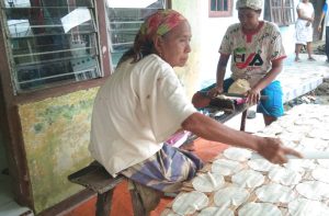 Jatuh Bangun Usaha Kerupuk Ubi di Balai Salasa, Bertahan Hampir Satu Abad