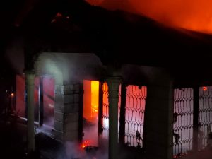 Subuh Membara, Satu Unit Rumah Permanen di Kubang Putiah Hangus Terbakar