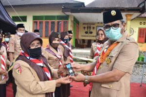 16 Anggota Dewasa Gerakan Pramuka Kwarcab 0306 Agam Terima Lencana Pancawarsa Dari Kwarnas