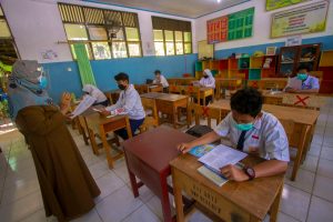 869 Sekolah di Agam Belajar Tatap Muka