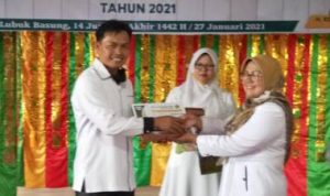 MTsN 3 Agam Raih Dua Penghargaan Lomba HAB ke-75