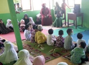 Cara Guru RA Almubarak Fasihkan Hafalan dan Bacaan Alquran Siswa