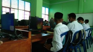 27 Siswa dan Alumni SMKN 2 Lubuk Basung Ikuti Job Hiring Toyota Intercom