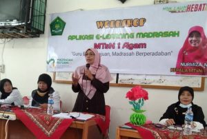 Dituntut Untuk Maju, Guru MTsN 1 Agam Ikuti Workshop e-Learning