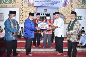 Giliran Masjid Jami’ Cacang Tinggi Disambangi TSR Pemkab Agam