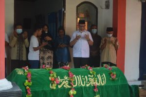 Lepas Jenazah Tasman ke Peristirahatan Terakhir, Irwan Fikri: Beliau Pekerja Keras