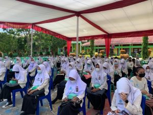 Bupati Hadiri Halal Bihalal Alumni SMAN 1 Bukittinggi