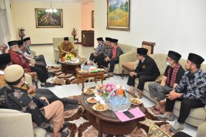 Masa Kepengurusan Berakhir, MUI Bersilaturahmi Dengan Bupati Agam