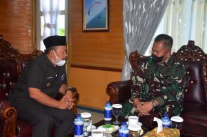 Bupati Agam Bersilahturahmi Dengan Danlanud Sutan Sjahrir Padang