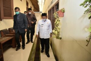 Bupati Tinjau Eks Kantor Pelayanan Pemkab Agam di Jirek Bukittinggi