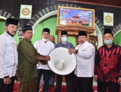 Bupati Agam Bantu Semen dan Soundsystem Untuk Warga Lariang