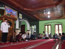 Berkunjung ke Lariang, Bupati Agam Tampung Aspirasi Warga