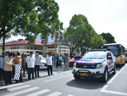 Lepas Kafilah Ikuti MTQ Sumbar XXXIX, Bupati Agam : Bonus Utama Kita Umrah