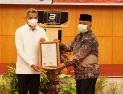 Pemkab Agam Terima Sertifikat Kekayaan Intelektual Dari DJKI Kemenkumham RI