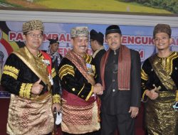 Bupati Agam Hadiri Pelantikan Pengurus LKAAM Sumbar