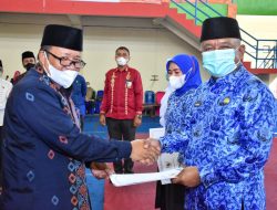 183 ASN Terima SK Kenaikan Pangkat, Bupati Agam: Tingkatkan Kompetensi