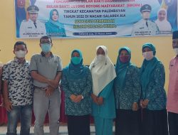 Ny.Yenni Canangkan Bulan Bhakti Dasawisma Kecamatan Palembayan