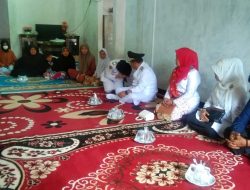 Datangi Rumah Duka, Bupati Agam Semangati Keluarga Cindy Ramadhani
