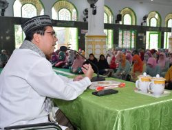 Wirid Mingguan KORPRI, Bupati Agam: Masuk Masjid Jangan Karena Orang Lain