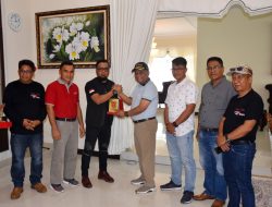 Sekda Edi Busti Perkenalkan Wisata Agam Kepada Komunitas PIB